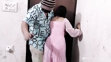 Pink frock wali sexy ladki ki yaar ke sath XXX Porn Video