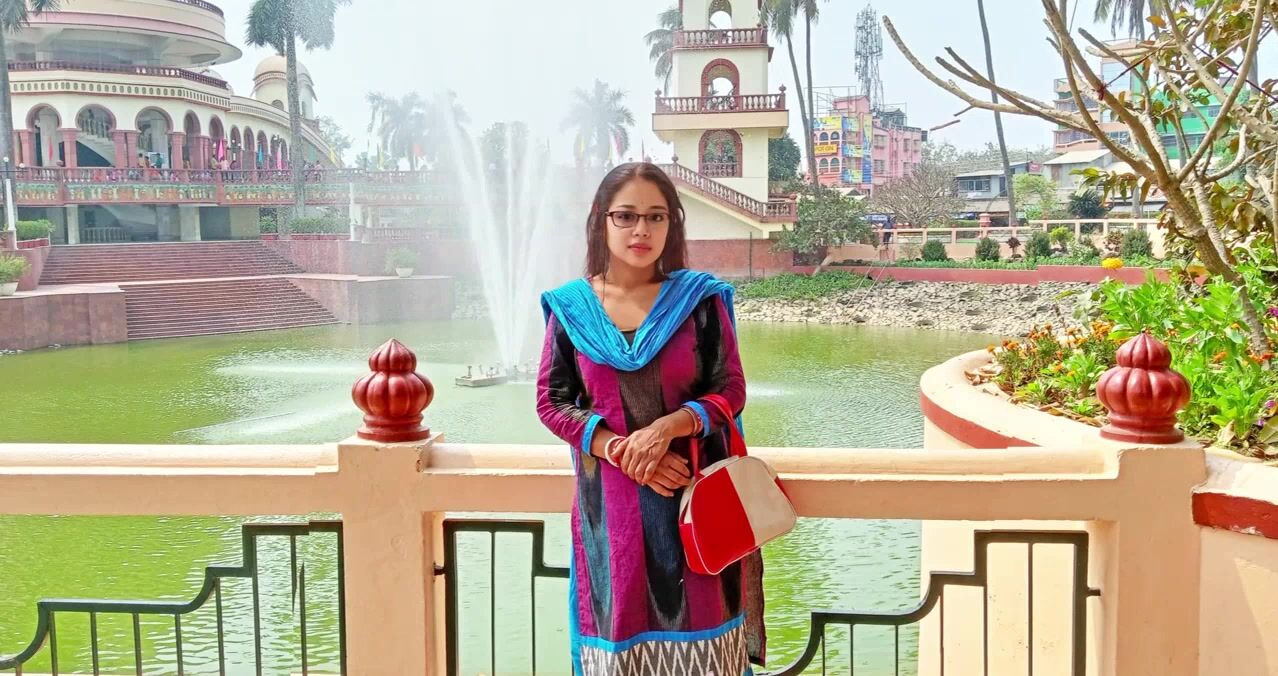 Devar kissing bhabhi's forehead