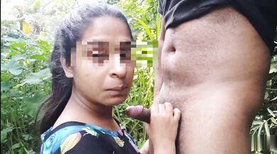 Outdoor mein bhai ka lund choosti behan ki Tamil Sex Video