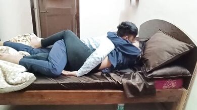 Sexy College Girl ke sath romance wali Desi Sex Video