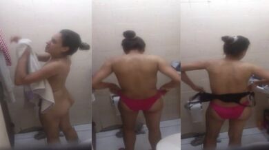 Pakistani bhai ne banaya hot sister ka Secret Nude MMS Video