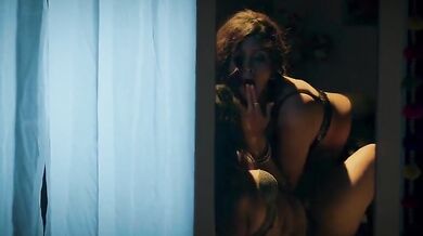 Patiyon ke saamne patniyon ke Lesbian Sex ki Hot Video