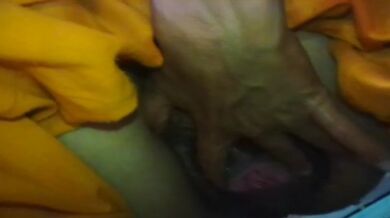 Chut mein fingering karti Paki vidhwa bhabhi ki XXX Video