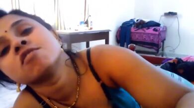 Chulbuli desi wife ki chudai wali Indian Sex MMS Video Clip