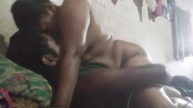 Malayali pati-patni ne ghar par banaya Mallu Chudai Video