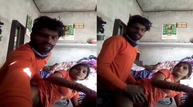 Biwi ko ghodi bana kar gaon ke ladke ne banaya Desi Sex MMS