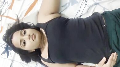 Khoobsurat biwi ki chudai wali Hot Indian Couple Sex Video