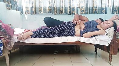 Gorkhe aur uski biwi ki mast chudai wali Couple Sex Video